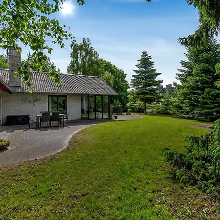 Prázdninový dům Hanka - 500m From The Sea In Lolland- Falster And Mon By Interhome