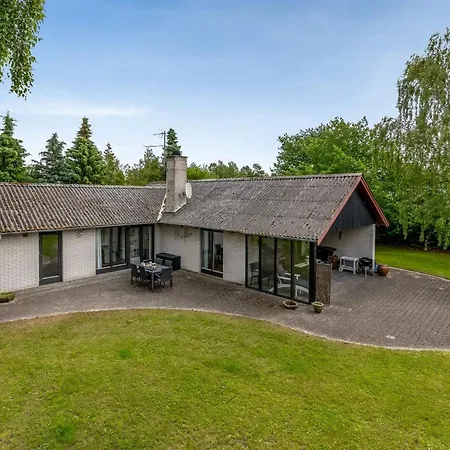 Prázdninový dům Hanka - 500m From The Sea In Lolland- Falster And Mon By Interhome