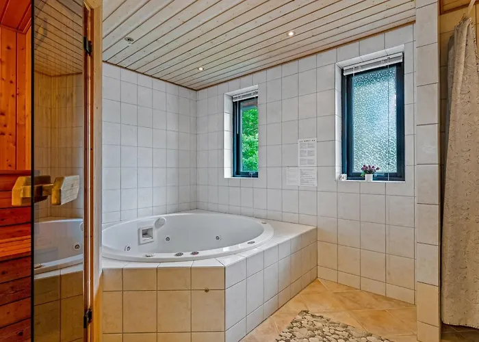 Сasa de vacaciones Hanka - 500m From The Sea By Interhome Bøtø By