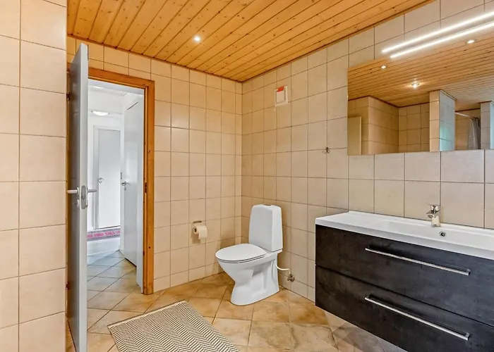 Hanka - 500m From The Sea By Interhome * Bøtø By