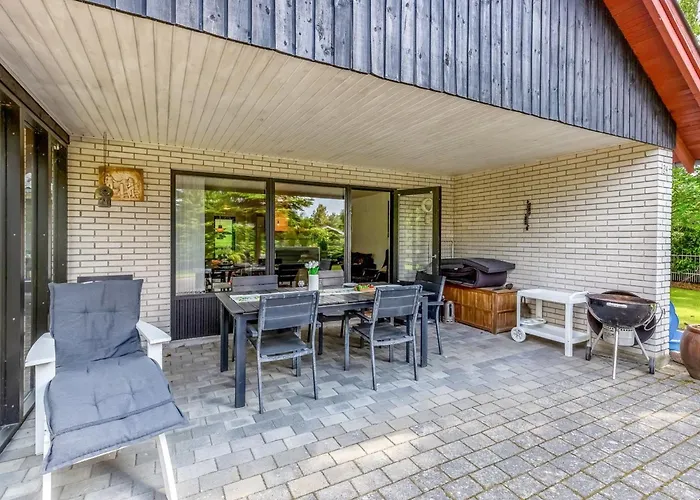 Hanka - 500m From The Sea By Interhome * Bøtø By